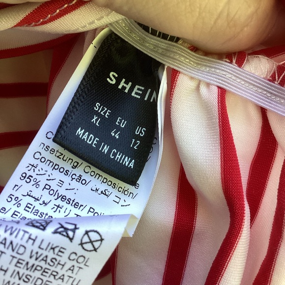 SHEIN White and Red Fitted Ruched Long Sleeve top, size XL - Picture 5 of 7